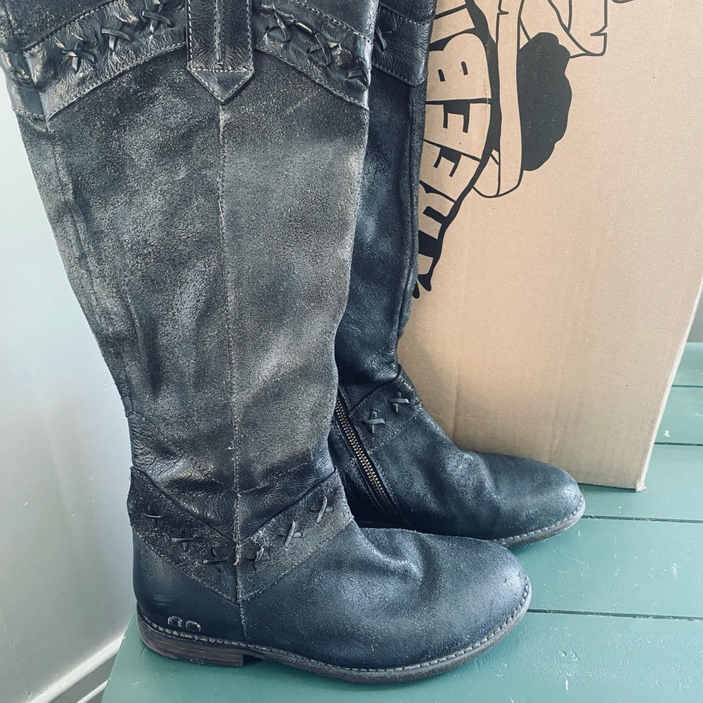 Bed Stu Distressed Leather boots 8
